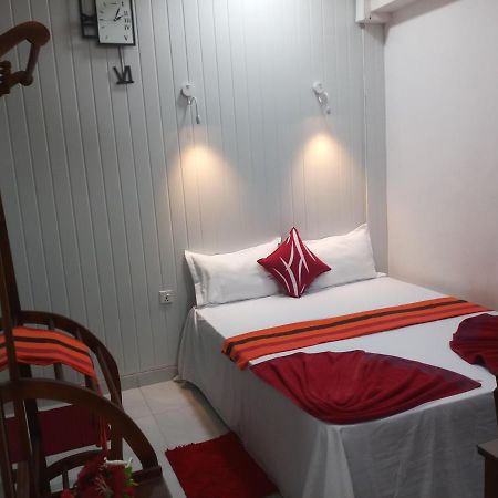 Wish Residence Seaside, Near Durdans & Vasan Eye Care Hospital, Colombo 3 Bagian luar foto