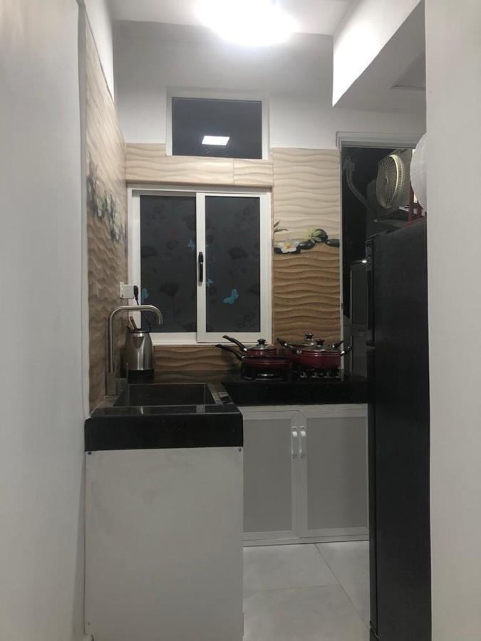 Wish Residence Seaside, Near Durdans & Vasan Eye Care Hospital, Colombo 3 Bagian luar foto