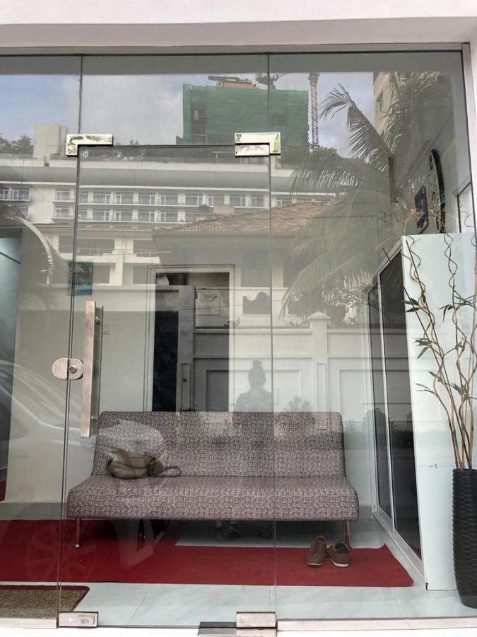 Wish Residence Seaside, Near Durdans & Vasan Eye Care Hospital, Colombo 3 Bagian luar foto