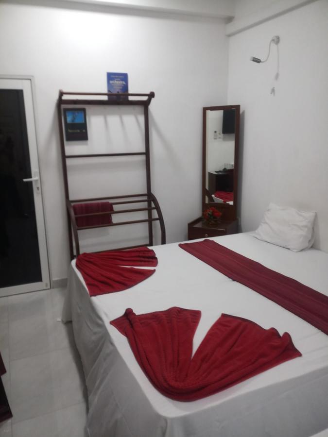 Wish Residence Seaside, Near Durdans & Vasan Eye Care Hospital, Colombo 3 Bagian luar foto